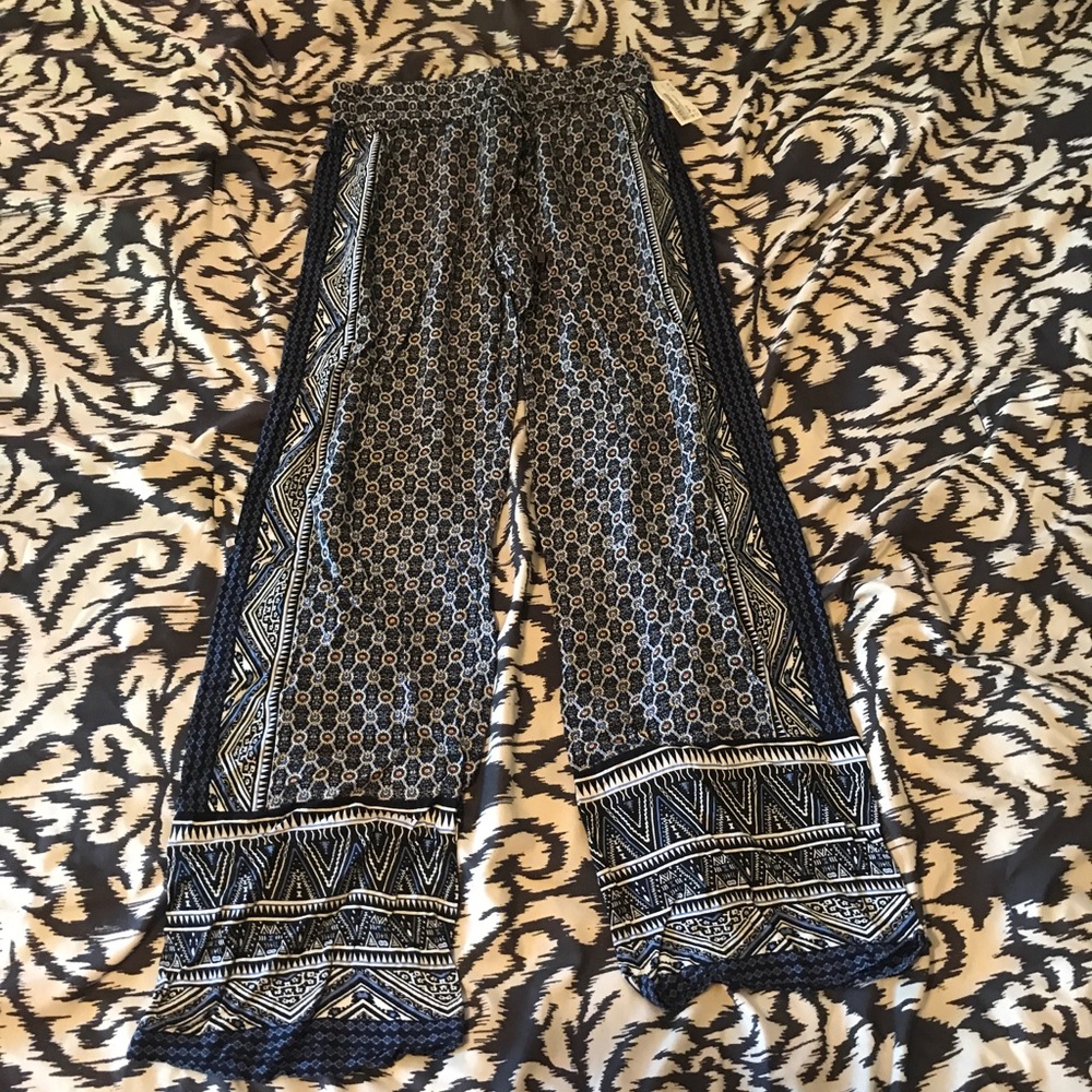 Ava Christine flowy pants